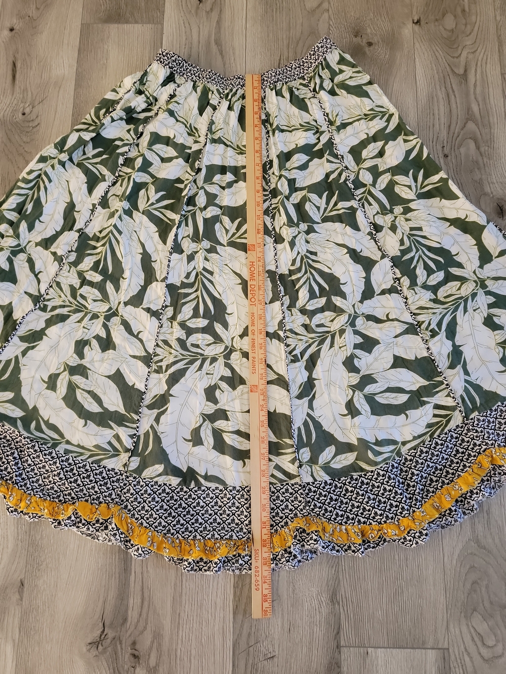 Philosophy Olive Green and White Floral Maxi Skirt with Yellow Border - Picture 5 of 8